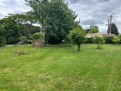 For sale Pout 550 m2 Gironde (33670) photo 0