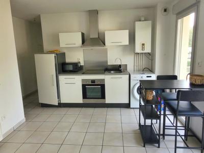 Louer Appartement 38 m2 Verpilliere
