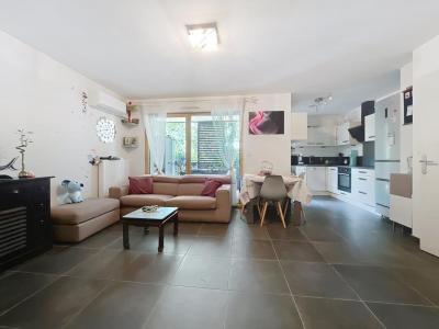 Acheter Appartement Bron 240000 euros