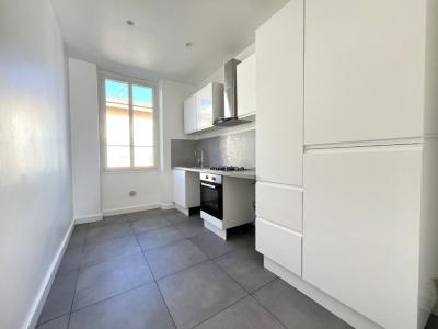 For rent Nice 3 rooms 69 m2 Alpes Maritimes (06000) photo 4