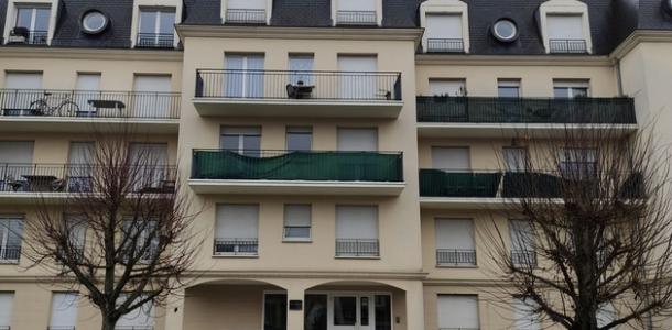 For rent Corbeil-essonnes 1 room 50 m2 Essonne (91100) photo 2