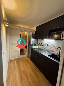 For rent Paris-18eme-arrondissement 1 room 28 m2 Paris (75018) photo 4