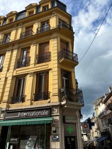 For sale Aix-les-bains 2 rooms 24 m2 Savoie (73100) photo 2