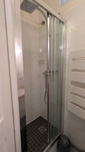 For rent Paris-15eme-arrondissement 3 rooms 20 m2 Paris (75015) photo 3