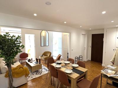 For rent Paris-15eme-arrondissement 6 rooms 20 m2 Paris (75015) photo 3