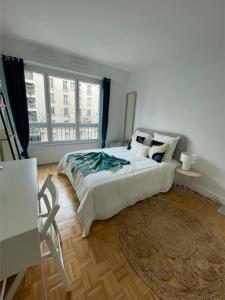 For rent Paris-15eme-arrondissement 5 rooms 21 m2 Paris (75015) photo 0