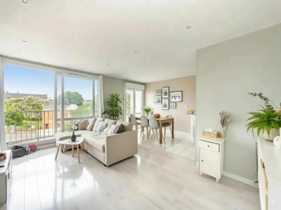 For sale Dourdan 4 rooms 87 m2 Essonne (91410) photo 0