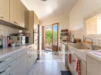 Acheter Appartement Beaurecueil 560000 euros