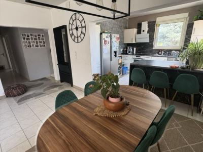 For sale VILLAGE 7 rooms 159 m2 Moselle (57800) photo 2