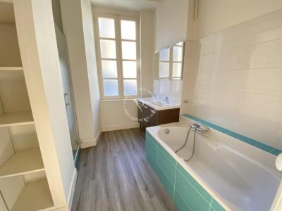 For rent Nantes 5 rooms 129 m2 Loire atlantique (44000) photo 4