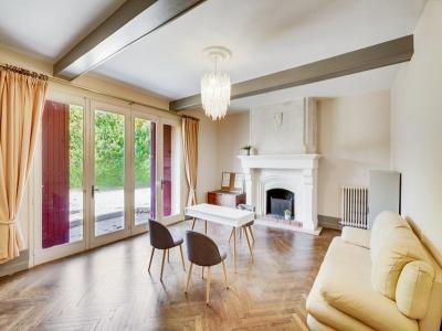 Acheter Immeuble 151 m2 Avignon