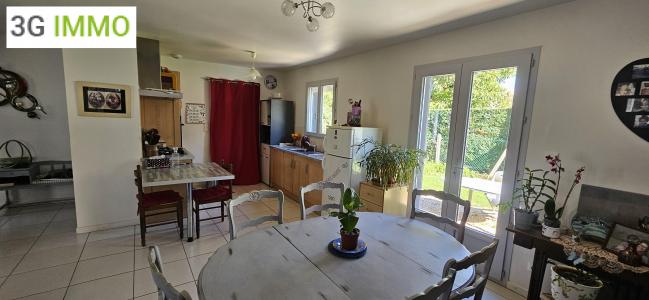 For sale Autoire SAINT-CARA 4 rooms 88 m2 Lot (46400) photo 3