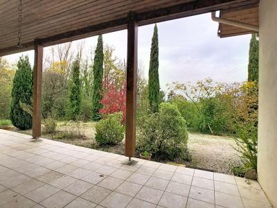 For sale Mirande 4 rooms 103 m2 Gers (32300) photo 2