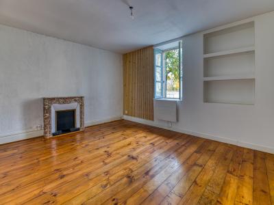 For sale Bourg-en-bresse 4 rooms 72 m2 Ain (01000) photo 0