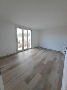For rent Saint-etienne 3 rooms 61 m2 Loire (42000) photo 0