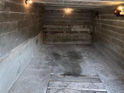 Louer Parking 14 m2 Beaurecueil