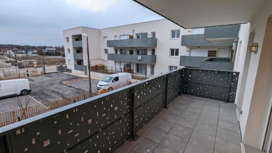 Louer Appartement 60 m2 Bezannes