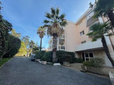 For rent Nice 2 rooms 43 m2 Alpes Maritimes (06200) photo 0