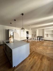 For rent Saint-etienne 3 rooms 157 m2 Loire (42000) photo 0