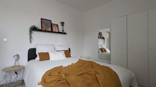 For rent Paris-20eme-arrondissement 3 rooms 16 m2 Paris (75020) photo 0