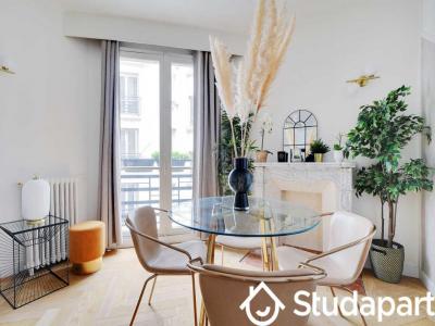 Louer Appartement Paris-16eme-arrondissement 3500 euros