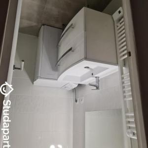 Louer Appartement Nimes 460 euros