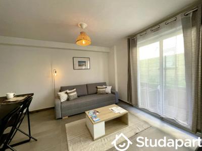 Louer Appartement 25 m2 Juan-les-pins