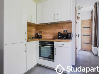 Annonce Location Appartement Paris-18eme-arrondissement 75