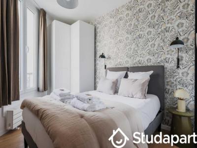 Louer Appartement 28 m2 Paris-18eme-arrondissement