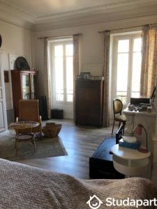 For rent Marseille-6eme-arrondissement 1 room 34 m2 Bouches du Rhone (13006) photo 0