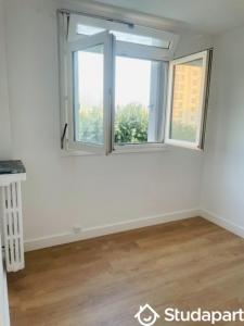 For rent Ivry-sur-seine 2 rooms 40 m2 Val de Marne (94200) photo 1