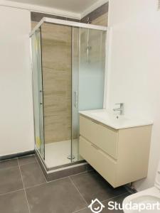 For rent Ivry-sur-seine 2 rooms 40 m2 Val de Marne (94200) photo 2