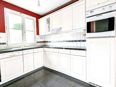 For sale Tourcoing 4 rooms 83 m2 Nord (59200) photo 3