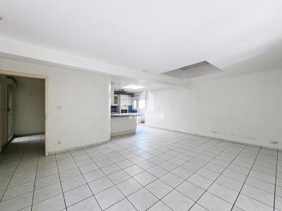 For sale Strasbourg 2 rooms 63 m2 Bas rhin (67000) photo 0