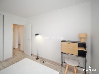 Louer Appartement 11 m2 Saint-denis
