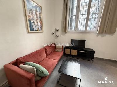 Louer Appartement 30 m2 Marseille-6eme-arrondissement