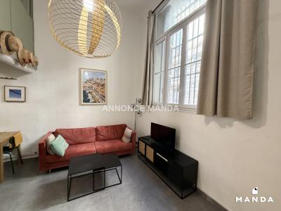Louer Appartement Marseille-6eme-arrondissement Bouches du Rhone