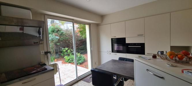 For sale Saint-sebastien-sur-loire 5 rooms 140 m2 Loire atlantique (44230) photo 4