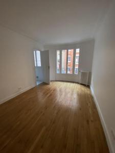 For rent Paris-18eme-arrondissement 1 room 31 m2 Paris (75018) photo 0