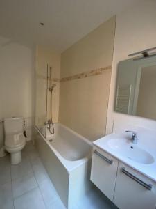 Louer Appartement 31 m2 Paris-18eme-arrondissement