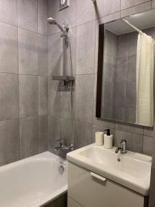 For rent Paris-5eme-arrondissement 1 room 23 m2 Paris (75005) photo 4