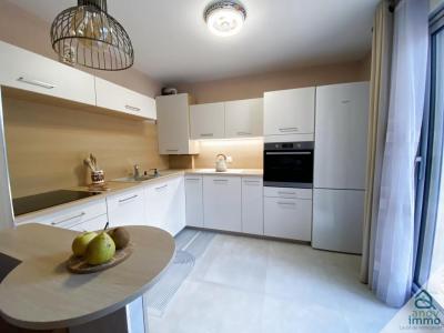 For sale Charbonnieres-les-bains 2 rooms 53 m2 Rhone (69260) photo 1