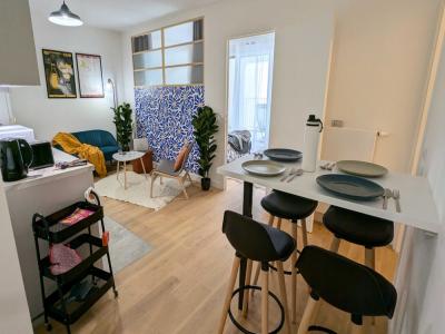 For rent Clichy 4 rooms 19 m2 Hauts de Seine (92110) photo 2