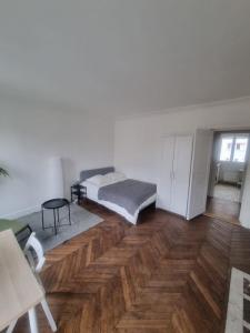 For rent Paris-16eme-arrondissement 3 rooms 24 m2 Paris (75016) photo 0