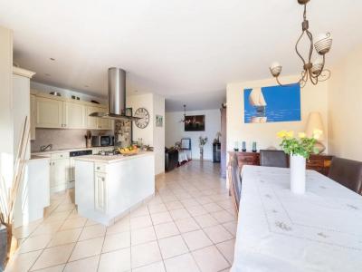 For sale Montlignon 6 rooms 131 m2 Val d'Oise (95680) photo 2