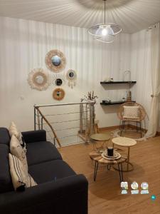 For rent Paris-18eme-arrondissement 2 rooms 40 m2 Paris (75018) photo 0