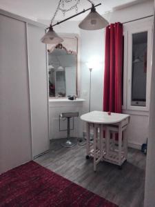 For rent Maisons-alfort 1 room 15 m2 Val de Marne (94700) photo 2