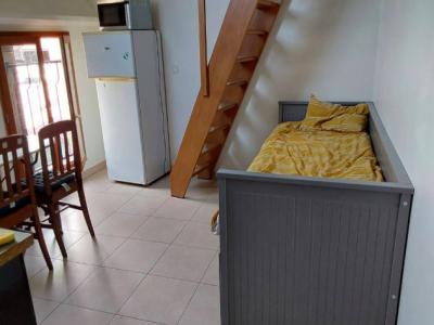 Louer Appartement 25 m2 Gometz-le-chatel