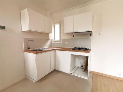 Louer Appartement 34 m2 Lilas