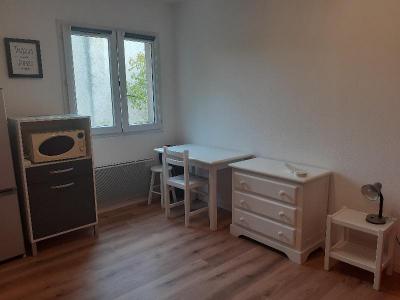 Louer Appartement 19 m2 Talence